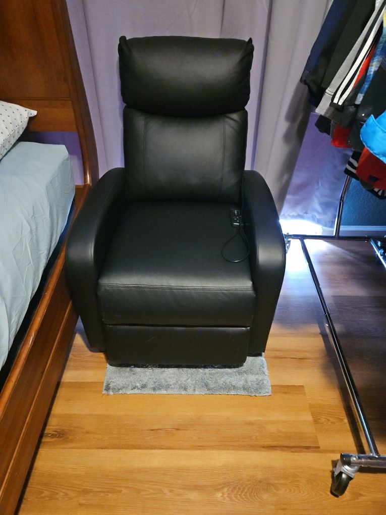 Recliner Chair New