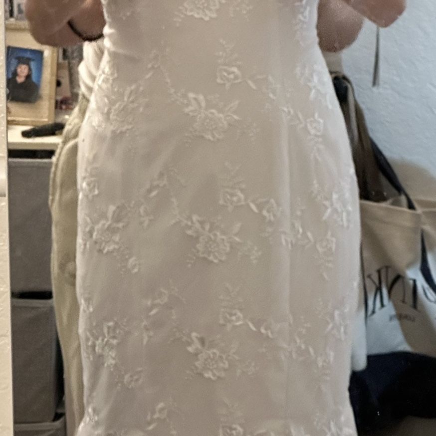 Mermaid  Tail Wedding Dress Size 4
