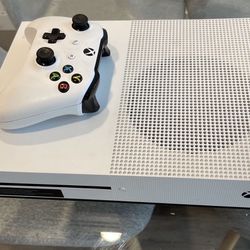 Xbox One S With Controller And Cords 