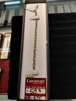 Gold link bracelet