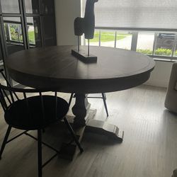 Dining Table With Aluminum Chairs 