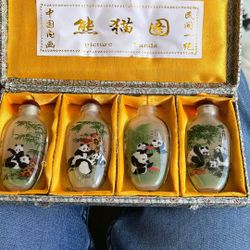 Inside painted Chinese snuff bottles glass