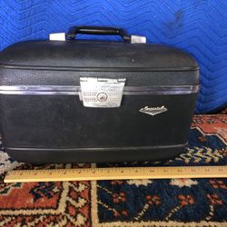 Vintage Sewing Case 