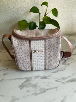 GUESS LUNCH PAIL
