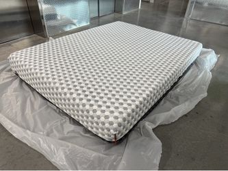 Layla Sleep Memory Foam Queen Mattress 75% OFF