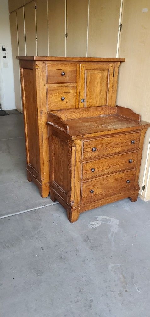 Broyhill Solid Oak Children's Furniture.