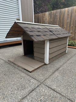 FREE Large Wooden Doghouse — Pickup Only