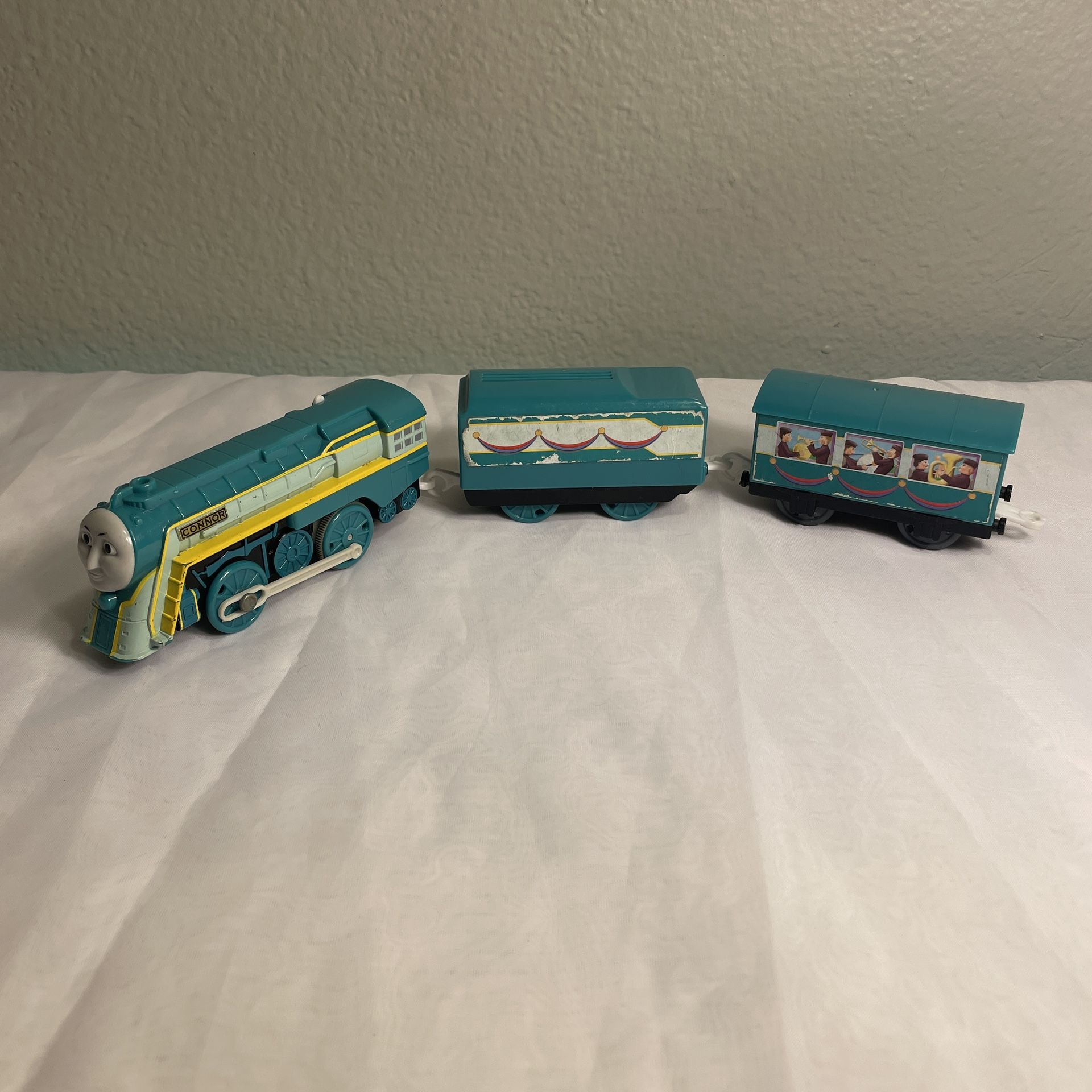 Connor - Thomas & Friends Trackmaster Battery Operated Motorized Railway Trains