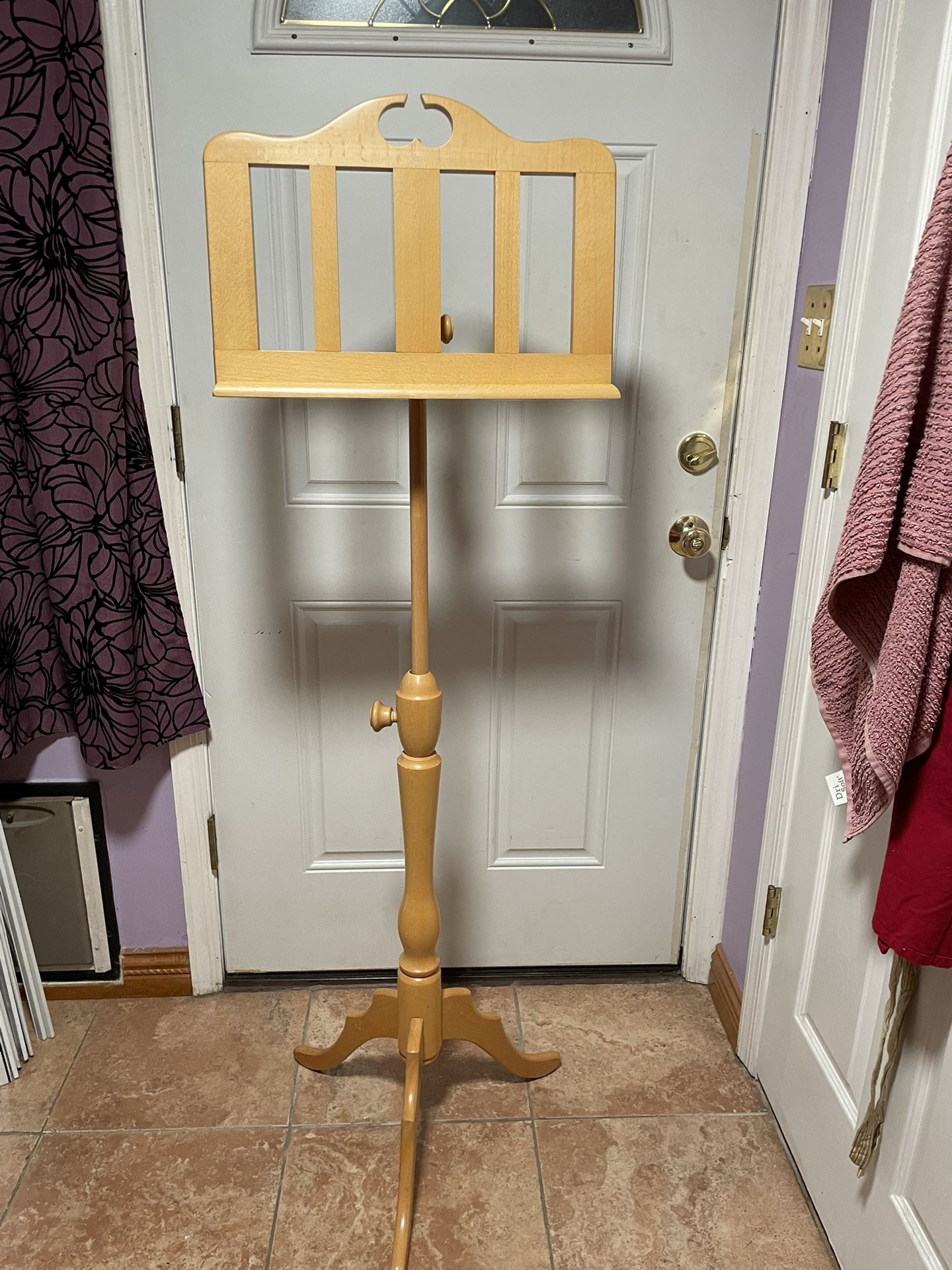Wooden Music Stand