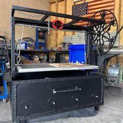 Santa Maria, Island Insert, Grill, BBQ, Smoker, Vertical Smoker, Live Fire, Wood Fire, Charcoal 