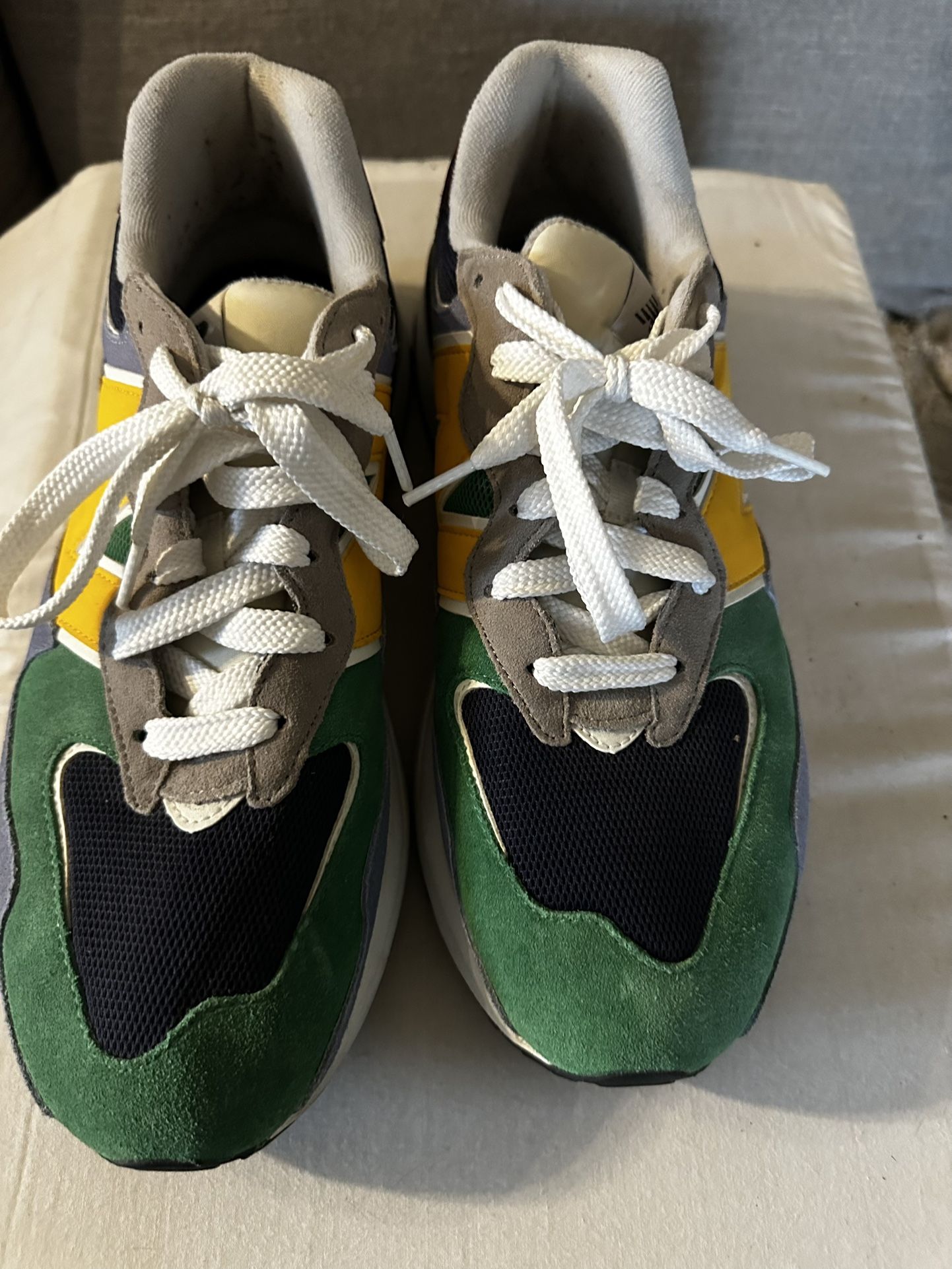 Men's New Balance 57/40 Size 12