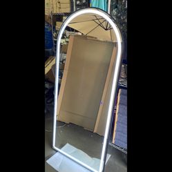 32 X 71 Led Arch Standing Mirror