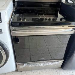 Frigidaire Range Electric With Air Fryer