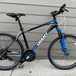 Aluminum Bike 🏍️  GIANT Sz 26