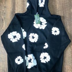Brand New Denim Tear Hoodie Size Large