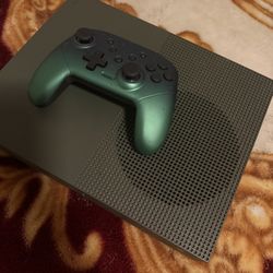 Xbox One S Console & Control 