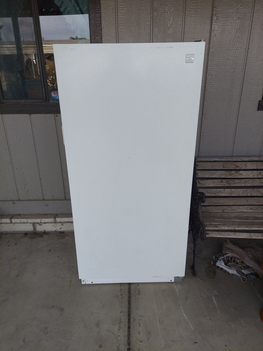 Sears Kenmore Froat Free Upright Freezer