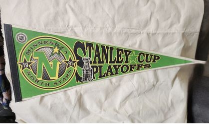NHL Minnesota North Stars Vintage Defunct 1991 Stanley Cup Playoffs Pennant