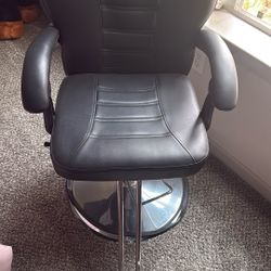 Barber/Cosmo chair