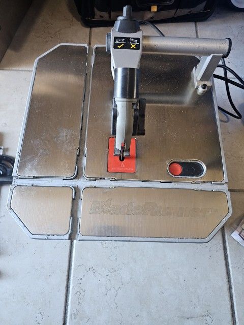 Rockwell Bladerunner RK7320 wit extra tools