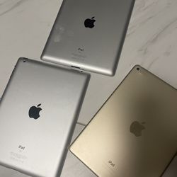 3 iPads Great Condition