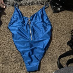 womens L bathing suit