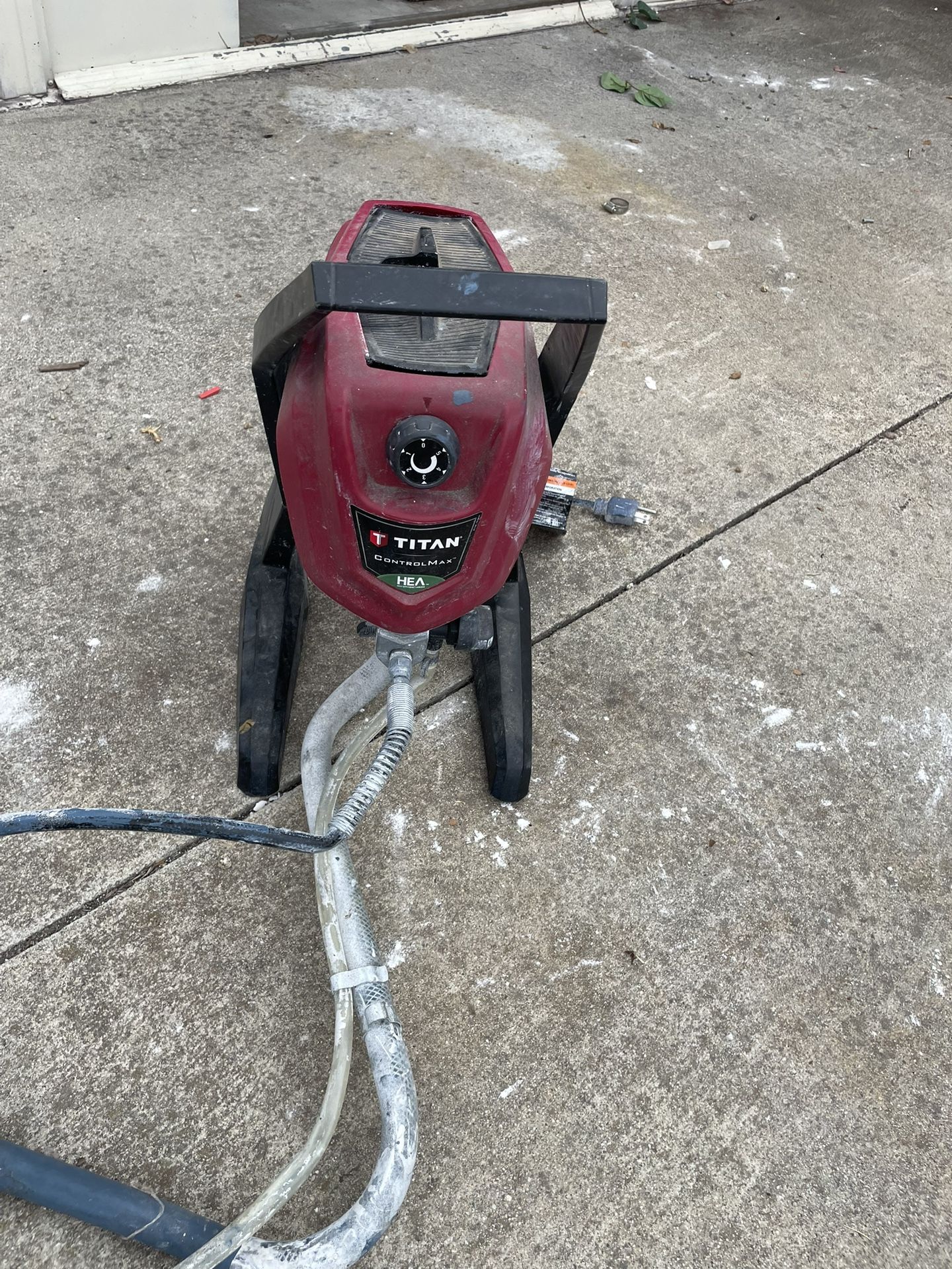 Titan ControlMax High-Efficiency Airless (HEA) paint sprayer