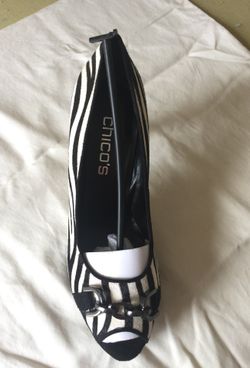 NWT Chico’s Heels