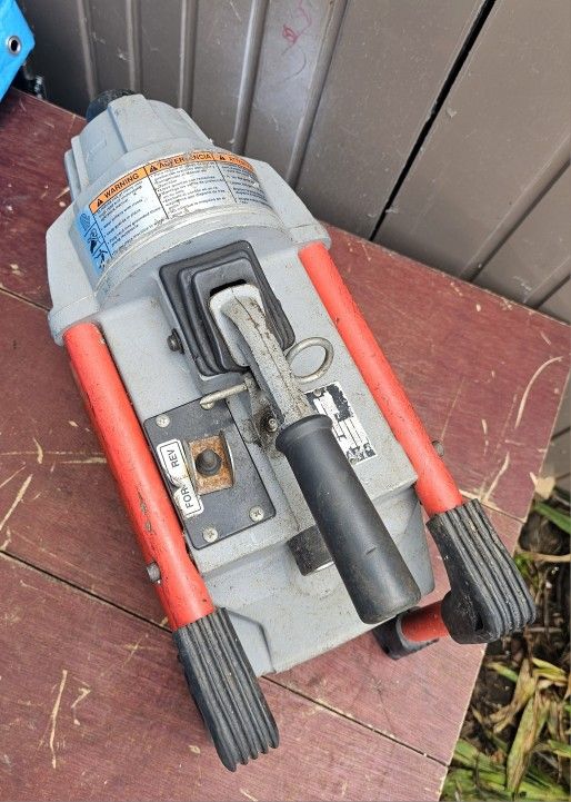 Máquina De barrena para limpieza de desagues seccionales compacta K-60SP,