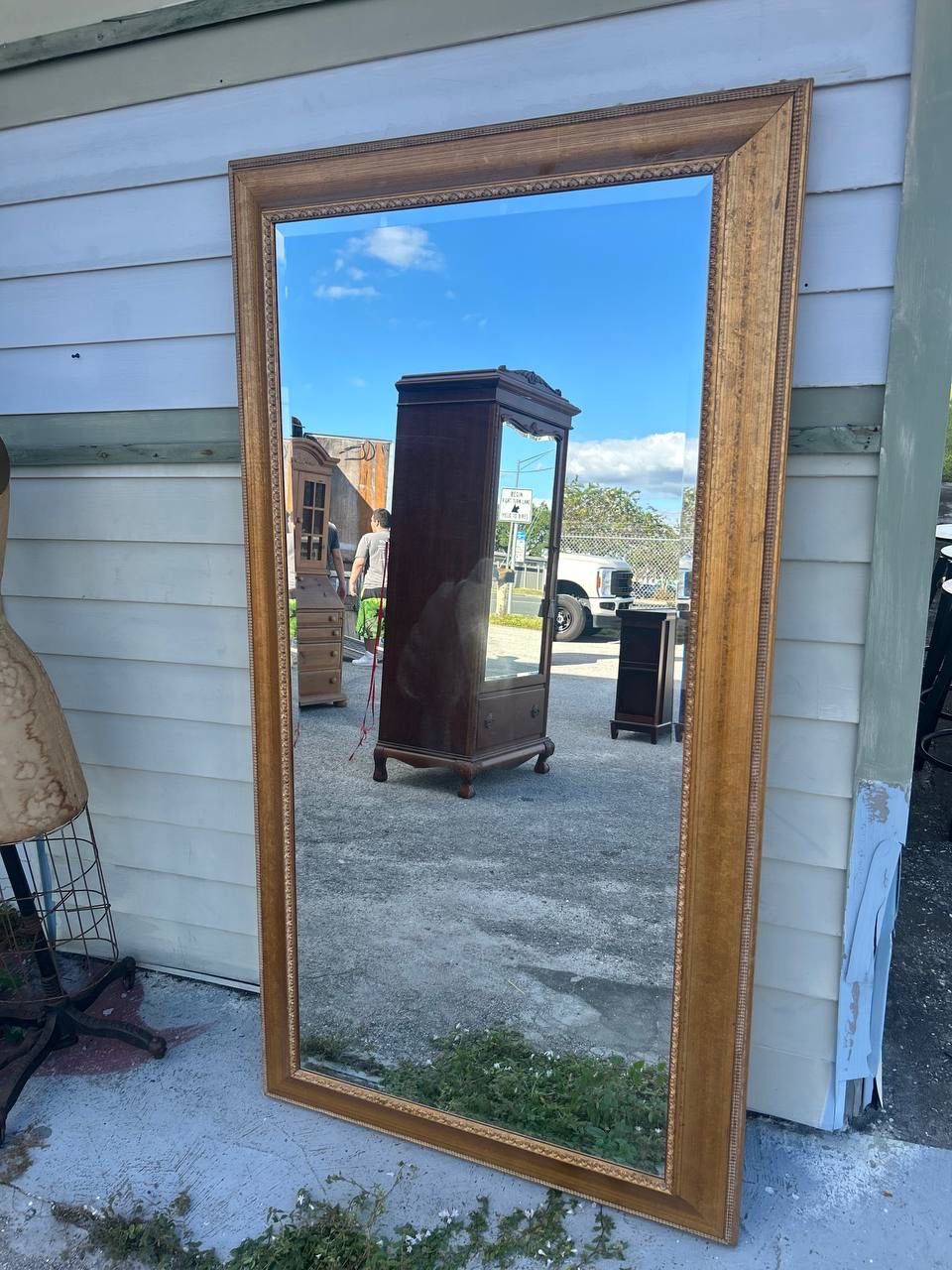 Golden Big Mirror 36’5” x 68’5”