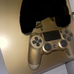 Gold PS4 Bundle 