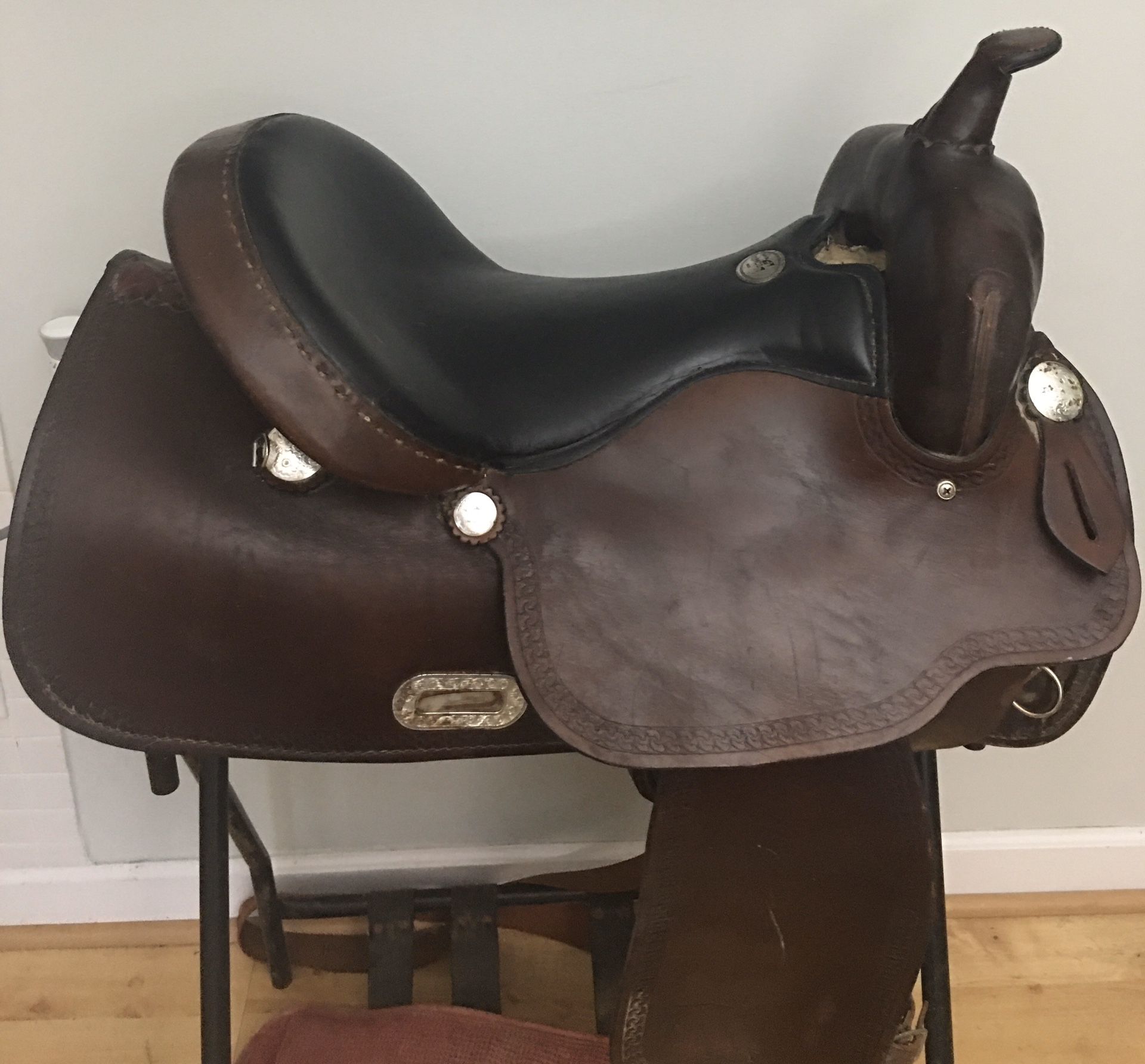 Simco 16-17” Flextree trail saddle