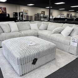 3-PC Stupendous. 🚚WE DELIVER🚚