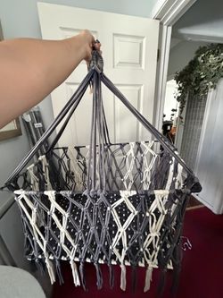Baby Knitted Bassinet