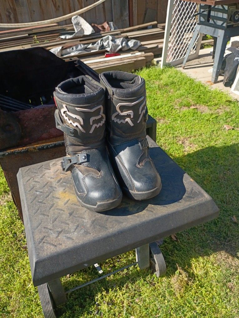 Fox Racing Youth Size 13 Riding Boots