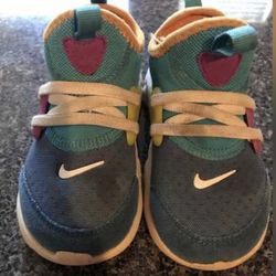 Nike Girl Shoes