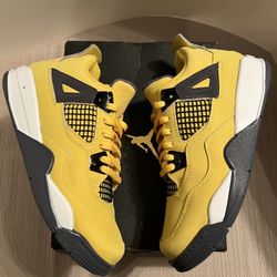 Air Jordan 4 Lightning Preschool PS Size 3y