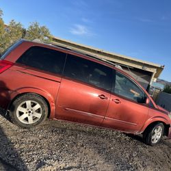2004 Nissan Quest 