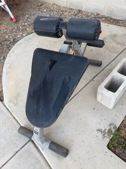 Exercise bench