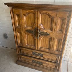 Armoire