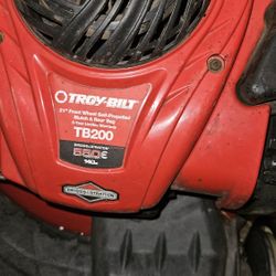 Self propelled Lawn More