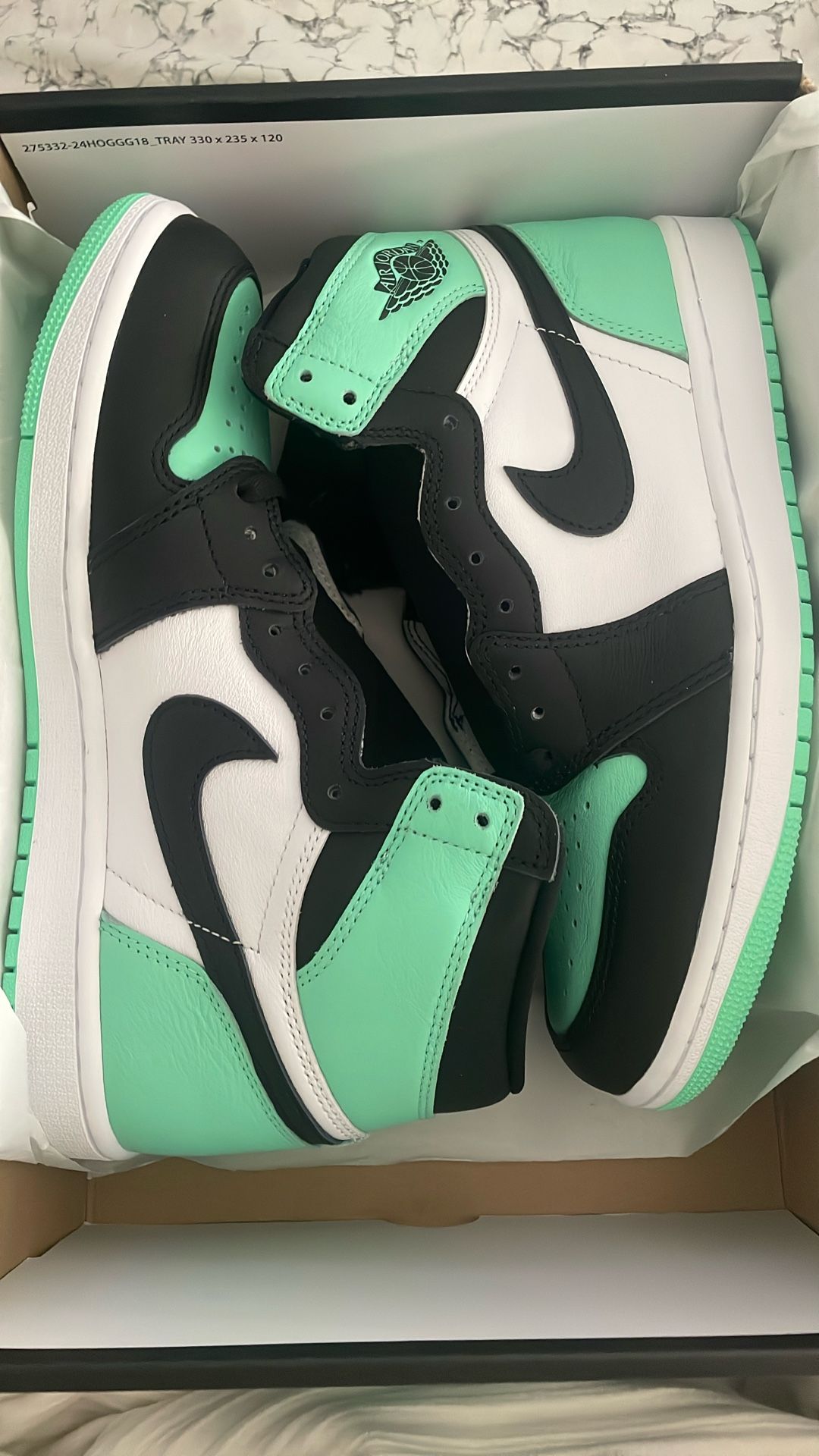 Jordan 1 “Green Glow” Size 9.5