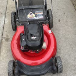 Craftsman Push Mower Perfectly Working Condition Tested Before Buy It. 180$$