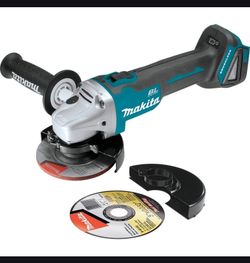Makita Grinder and battery