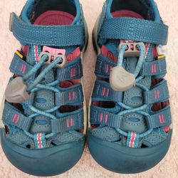 Keen Sandals, Turquoise, Toddler Size 9