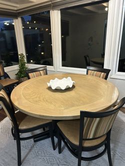 Modern solid Light Oak finish 50″ Round Dining Table Only— Converts to Poker Table