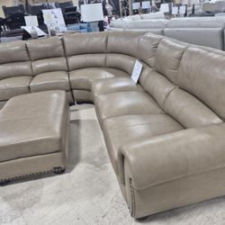 New - Austin sectional Beige
