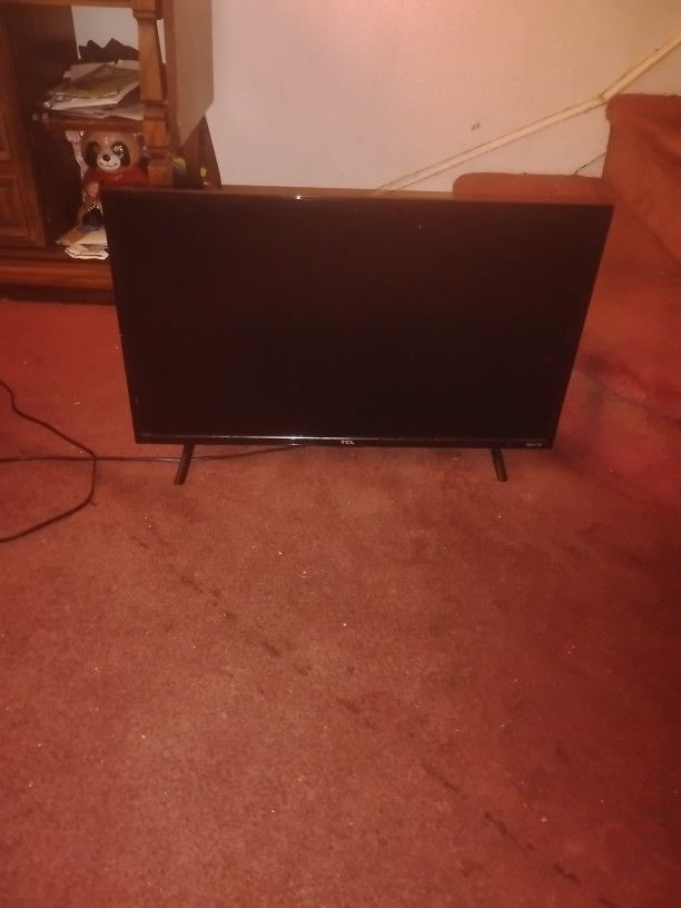 32" TCL