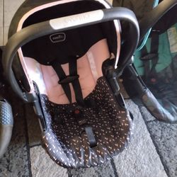 Nice And Clean Has All The Belts Baby Car Seat