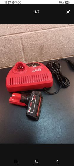 New milwaukee m12 battery and charger